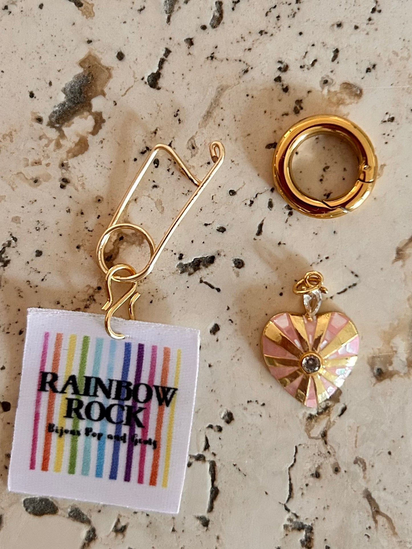 Pendentif Cœur éventail émaillé rose